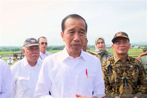 Kunjungan Ke Jateng Jokowi Kembali Ingatkan Petani Buat Segera Tanam Padi