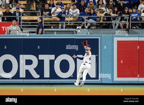 Los Angeles Dodgers outfielder Andy Pages (44) catches a fly ball ...