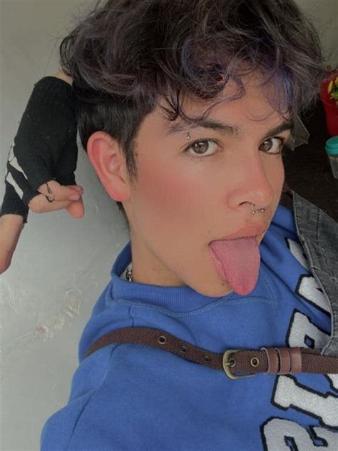 Blum Icee Nude On Cam Live Sex Chat On Fapchat