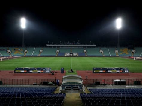 Cska Sofia Fcsb Se Va Disputa Pe Un Stadion De De Locuri