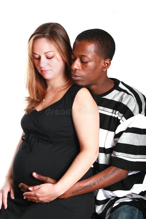 Femme Enceinte Et Homme Image Stock Image Du Ventre Jeune 2807859