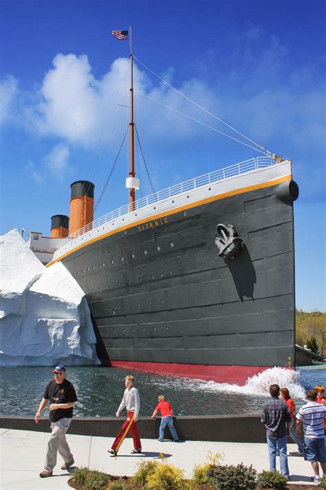 Photos Titanic Pigeon Forge Exterior Titanic Pigeon Forge