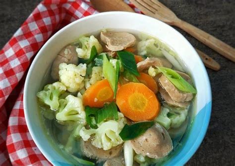 Resep Sop Kembang Kol Bakso Oleh Nuniek Wijayanti Cookpad