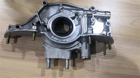 Factory Prices Auto Engine Part Oil Pump For Toyota 1TR Hilux Vigo Land