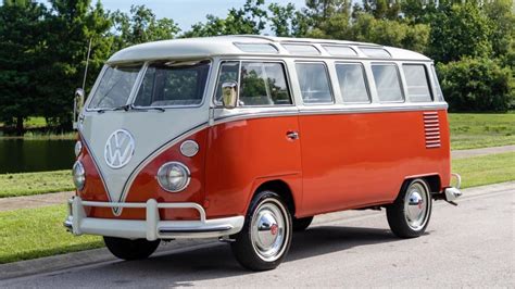 1963 Volkswagen Deluxe 23 Window Bus For Sale At Auction Mecum Auctions