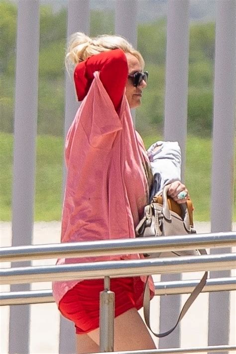 Britney Spears On Vacation Cabo 07162023 Hawtcelebs