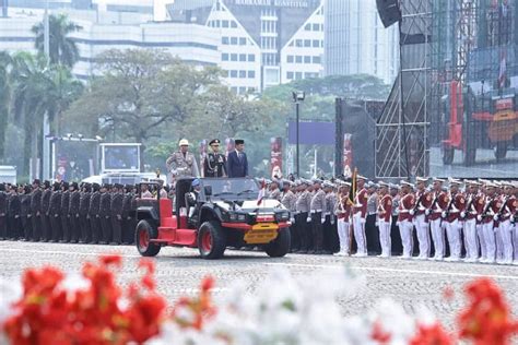 Hadiri Puncak Hut Bhayangkara Ke Di Monas Rivan A Purwantono