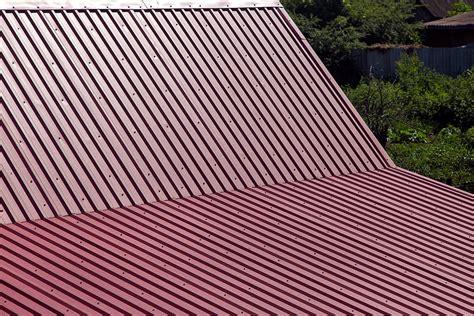 How Long Does A Metal Roof Last Factors That Determine Lifespan