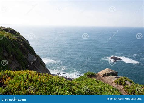 Cabo A Dinamarca Roca Portugal Penhascos Sobre Oceano Atl Ntico A