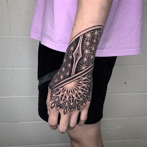 Hand Mandala Tattoo By Kuro Pattern Kihwan Kim TattooNOW