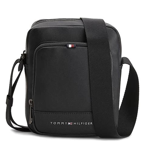 Tommy Hilfiger Th Essential Petit Reporter Bds Black