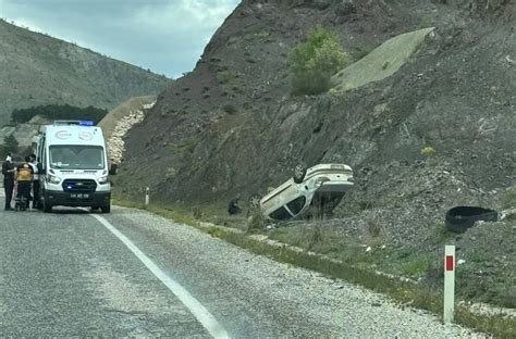 Malatya da devrilen otomobildeki 4 kişi yaralandı Son Dakika