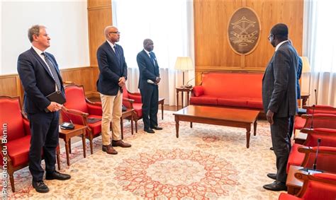 Audience du Président de la République Monsieur Patrice TALON avec M