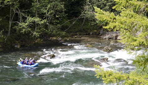 Clackamas River Rafting River Drifters