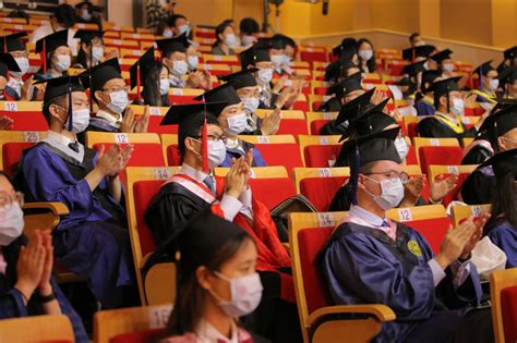 【组图】今天，万名学子从南开毕业 南开要闻 南开大学