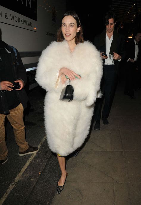 Alexa Chung Night Out In London 03102022 Hawtcelebs