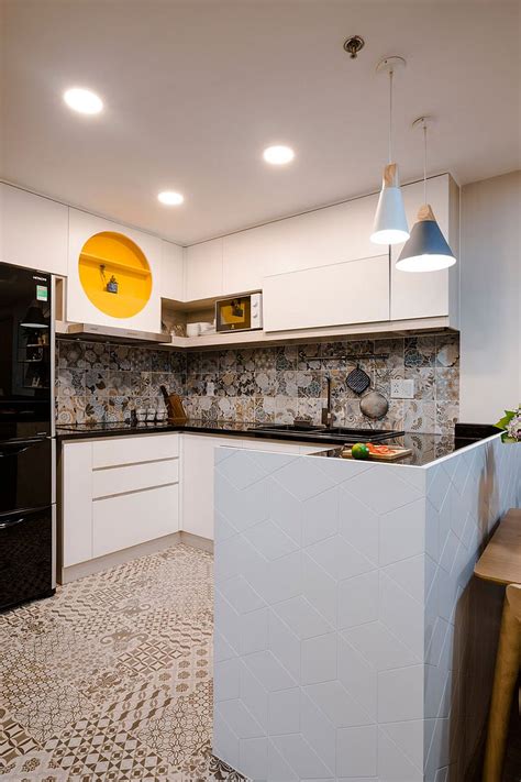 Great Small Kitchens Cabinet Lighting Ideas