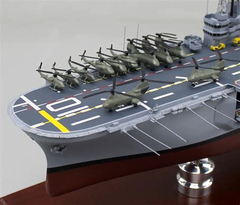 SD Model Makers: USS Tripoli (LPH-10) Model