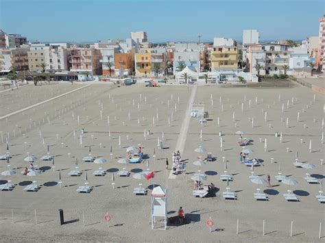 Lido Venezia Margherita Di Savoia Bt Prenotazione Online Spiagge It