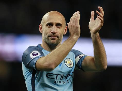 Pablo Zabaleta announces retirement