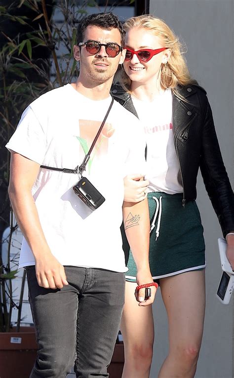 Weekend Warriors From Sophie Turner And Joe Jonas Romance Rewind E News