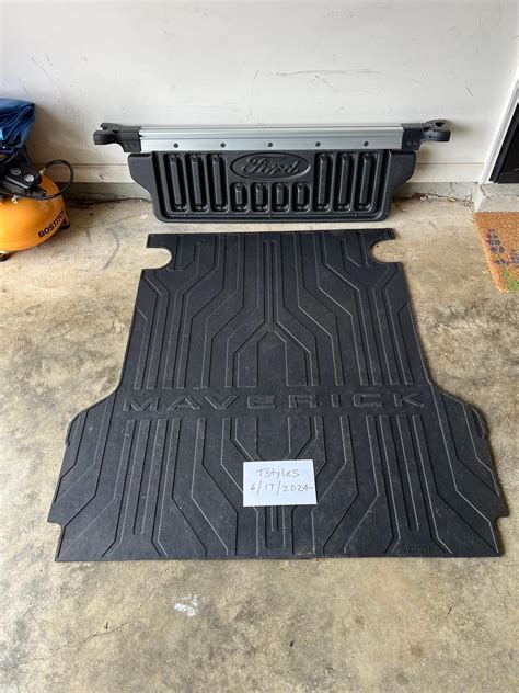 Tennessee Oem Bed Mat And Bed Divider Mavericktruckclub