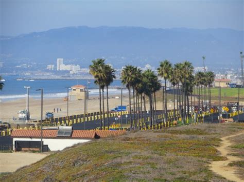 Dockweiler State Beach RV Park in Los Angeles, CA - California Beaches