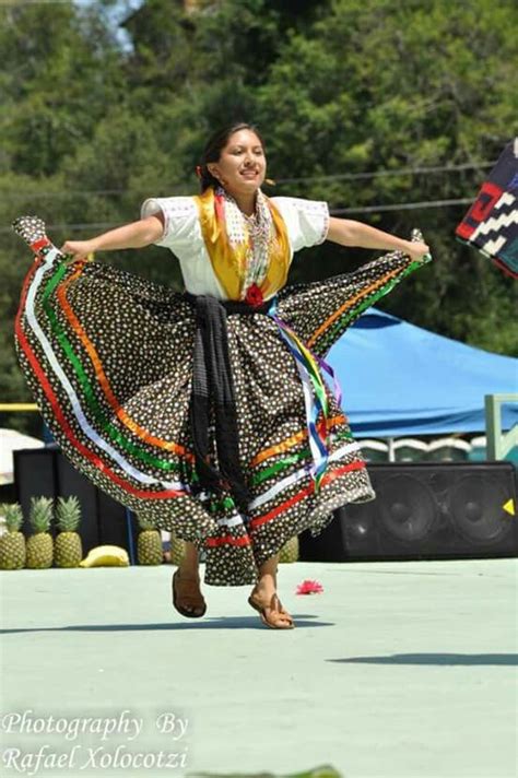 Jarabe Mixteco Oaxaca Mexico Danzantes Regionales Fashion Women