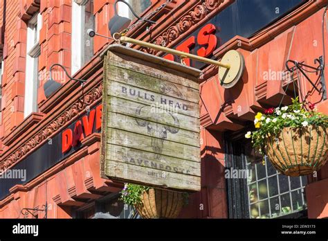 The Bulls Head Is A Traditional Victorian Pub In Birmingham City Centre