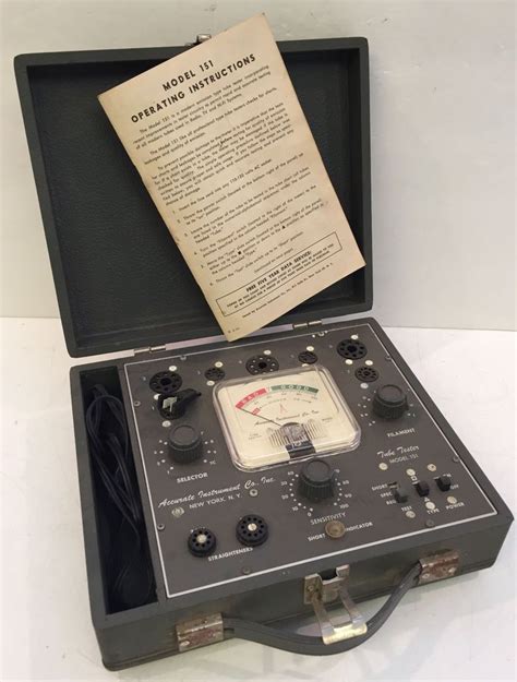 Vtg Vacuum Tube Tester Accurate Instrument Co Model 151 Plus Book C