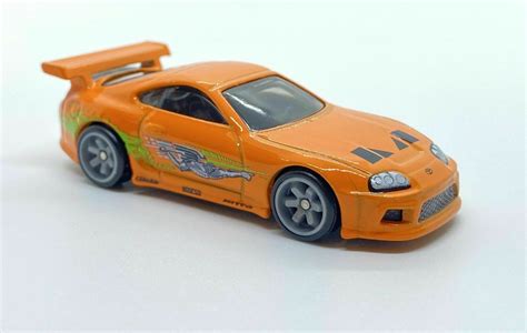 Hot Wheels FAST AND FURIOUS PREMIUM DIORAMA SUPRA W REAL RIDERS LOOSE