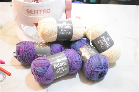 Yarns That Work With The Sentro Knitting Machine