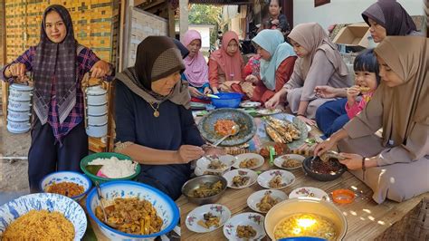 Rame Rame Dari Subuh Masak Persiapan Acara Hari Alm Abah Youtube