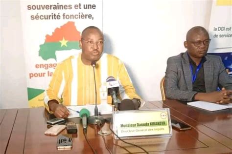 Burkina Plus De Milliards Fcfa Mobilis S Par La Direction