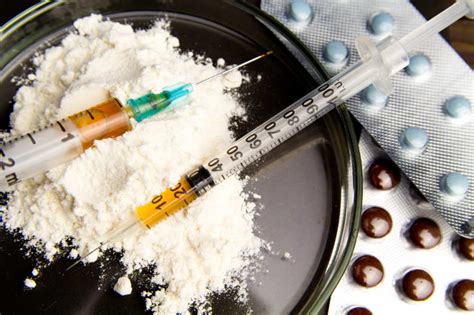 Narcotics Addiction What Are The Dangers Of Opioid Drugs