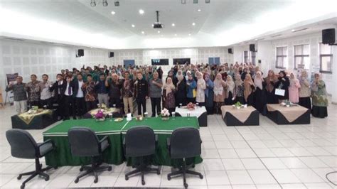 Seminar Internasional Di Usk Bahas Langkah Konkret Untuk Pencapaian