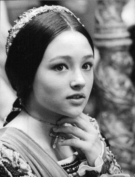 Pin Em Olivia Hussey