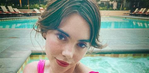 Olympic Champ McKayla Maroney Brings In October In Revealing Hot Pink