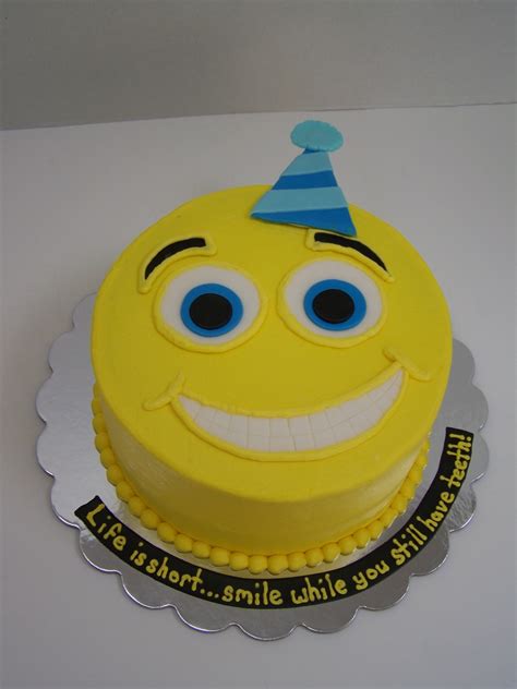 Smiley Cake - CakeCentral.com