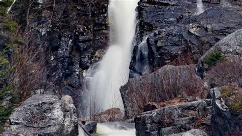 6 Must-See Waterfalls in Lake Tahoe: Go Explore!