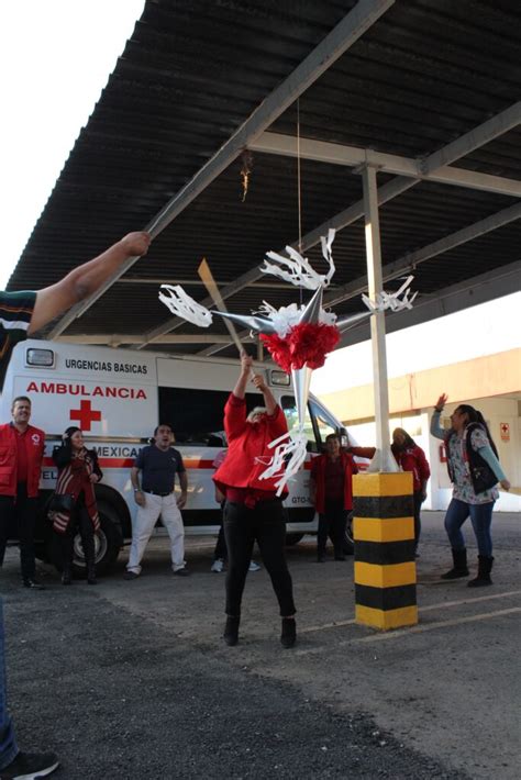 REALIZAN POSADA NAVIDEÑA EN CRUZ ROJA CELAYA Proyecto Sumar