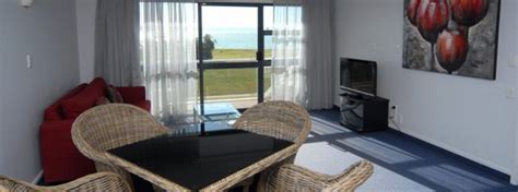 Napier Accommodation at the Beach - Harbour View, Ahuriri