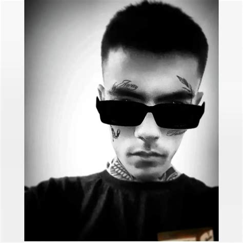 Josef Záruba (@skate_tendo_moreee) on Threads