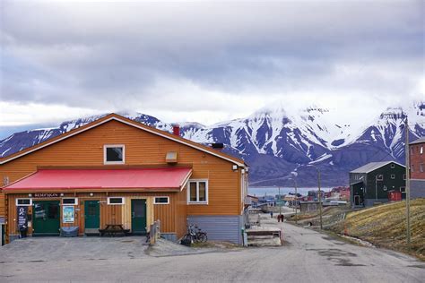 Where to Stay in Svalbard: Longyearbyen's Best Hotels, Hostels ...