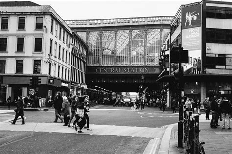 Glasgow street photography - Urban photography by Galina Walls