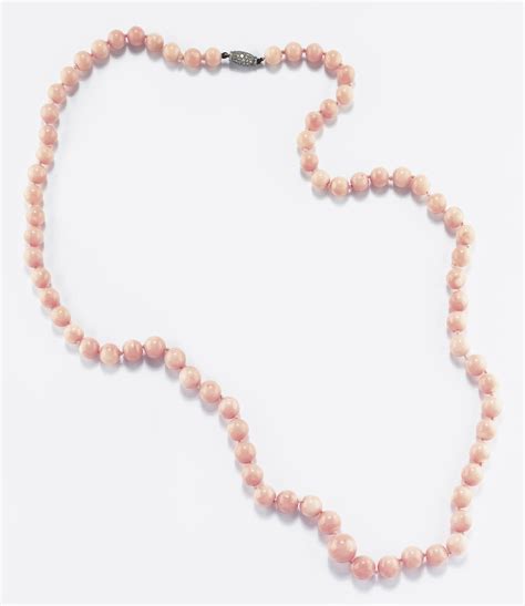 COLLANA IN CORALLO ROSA Christie S