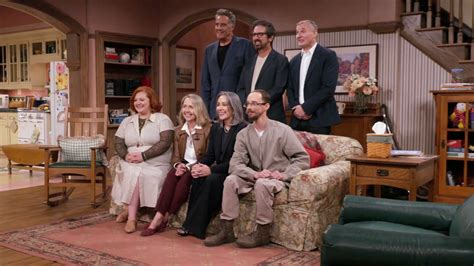 'Everybody Loves Raymond' Reunion Sneak Peek: See the Stars Back on Set