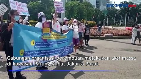 Hari Perempuan Internasional Gabungan Organisasi Perempuan Gelar Aksi