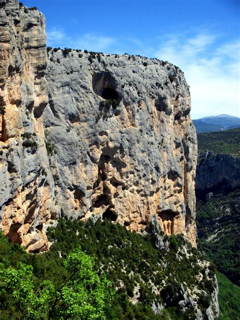Klettern In Der Verdon Schlucht Geführte Mehrseillängen Von Animont