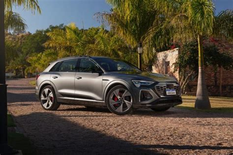 Automotivo Audi Apresenta Q E Tron No Brasil Mais Autonomia E